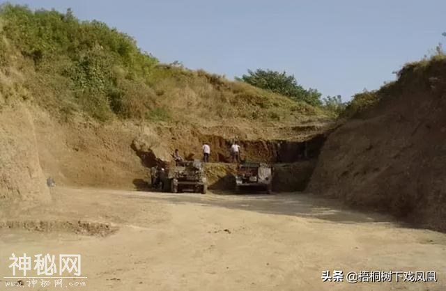 中国盗墓史上最长一次盗墓，在屋里挖20年，考古证明墓确有盗洞-2.jpg