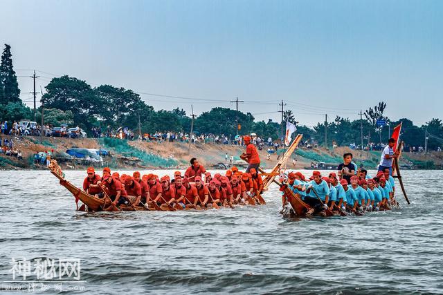 云南民族风俗习惯-11.jpg