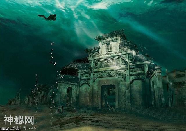 印度发现的万年前壁画中，惊现外星人和UFO！他们真来过地球？-12.jpg