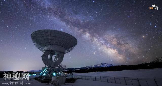 印度发现的万年前壁画中，惊现外星人和UFO！他们真来过地球？-14.jpg