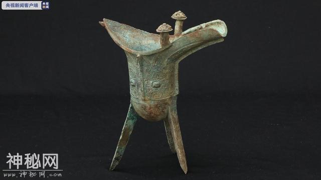 河北石家庄发掘近三千年历史古墓 出土大量精美文物-1.jpg