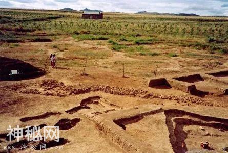 辽太祖是否杀过真龙？专家挖开8000年前古墓，为墓中文物提供佐证-5.jpg