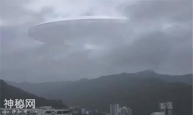 新疆又出现不明飞行物，中国境内著名的三大UFO悬案有结果了吗？-8.jpg