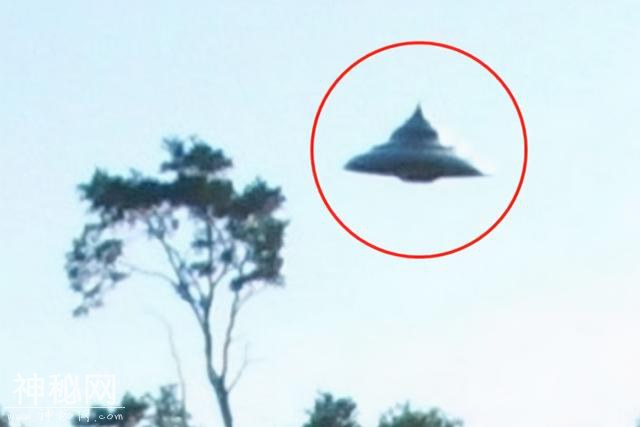 又是UFO！凌晨3点大连出现不明飞行物，为何UFO频繁到访大连？-4.jpg