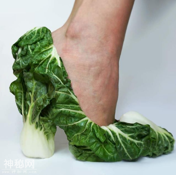 有点诱惑！外国美女设计师拍的“人体”艺术，够大胆，脑洞大开-15.jpg