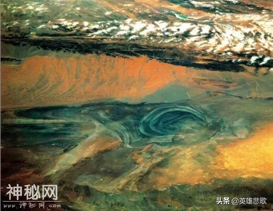 1996年6月，余纯顺穿越罗布泊遇难，六月的罗布泊为何如此可怕？-5.jpg