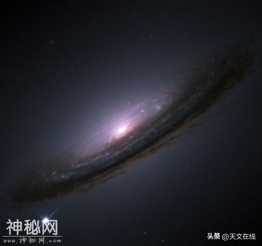 宇宙大爆炸初期只产生较轻的元素，那更重的元素从何而来-9.jpg