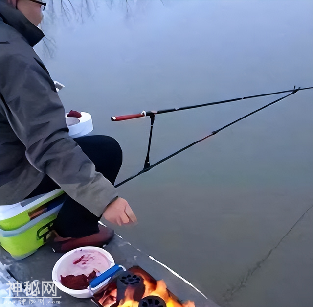 27张搞笑图片，带你笑翻天！自行车都撞不过，汽车厂家估计要哭了-12.jpg