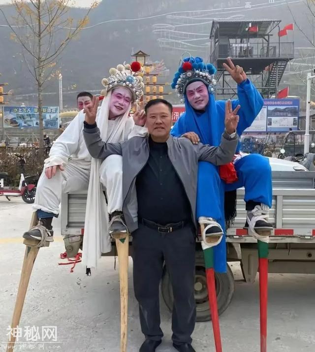 火遍全网的打鼓男孩找到了！成功带火河北这项民俗……-3.jpg