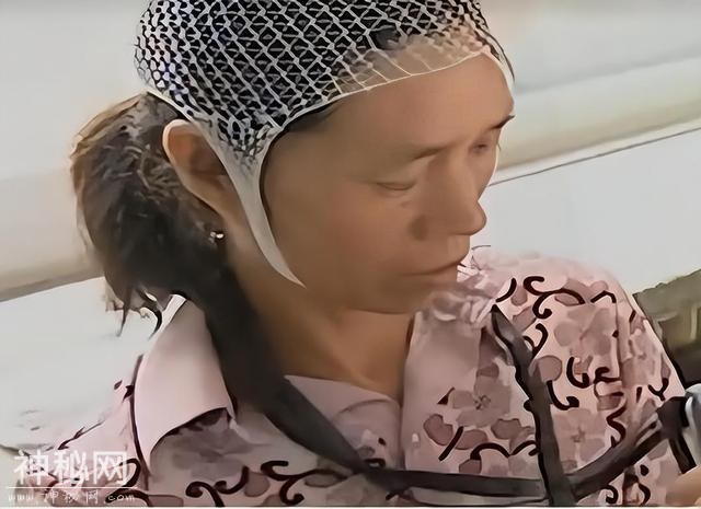 河南一女子40年没睡过觉，专家监控48小时之后，终于揭开真相-10.jpg