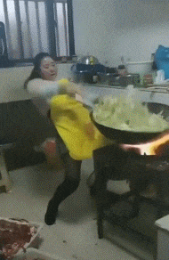 开怀大笑，50组搞笑动图，这个家没我，得散！不说了，洗碗去。-91.jpg