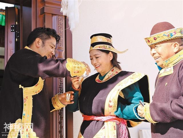 庆最早新年 品最美民俗-3.jpg