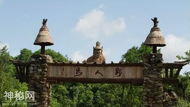 78年，湖南5岁男孩掉入天坑，生活8年成“野人”，如今怎么样了？-12.jpg
