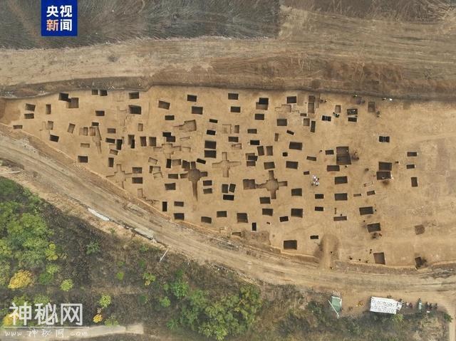 河南漯河建高铁发现古墓群，已发掘战国到东汉古墓200多座-1.jpg