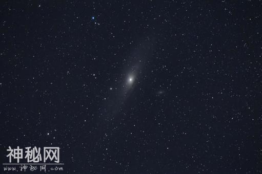 人类已知宇宙最大结构，直径超100亿光年，银河系就如同一粒尘埃-3.jpg