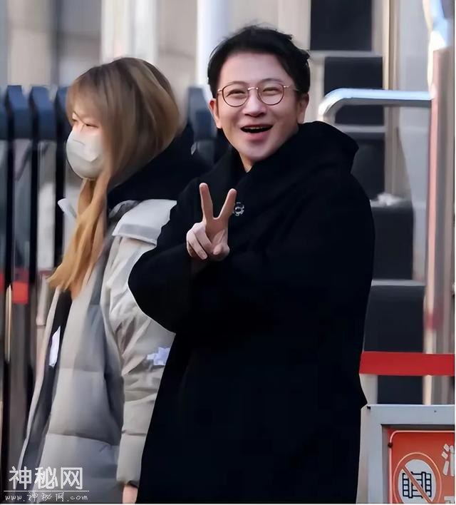 这一次，癌症康复后7登春晚的刘谦，让所有人见识到他的江湖地位-2.jpg