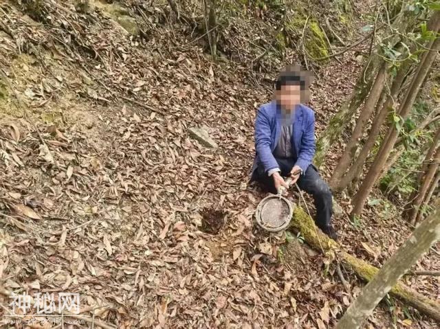 家中查获疑似野生动物尸块20余块！1人被岚皋警方抓获-1.jpg