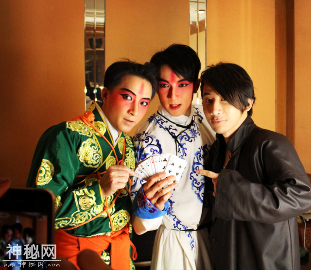 12年前，那个春晚爆火的“魔术师”刘谦，如今过得怎么样？-11.jpg