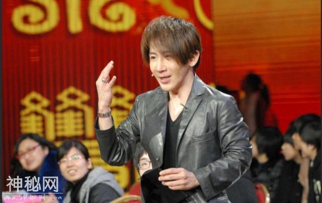 12年前，那个春晚爆火的“魔术师”刘谦，如今过得怎么样？-13.jpg