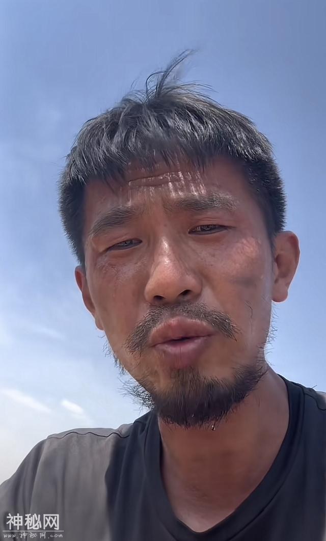 山东青州男子徒步旅行7000公里，花费5万元:15天走完罗布泊无人区-21.jpg