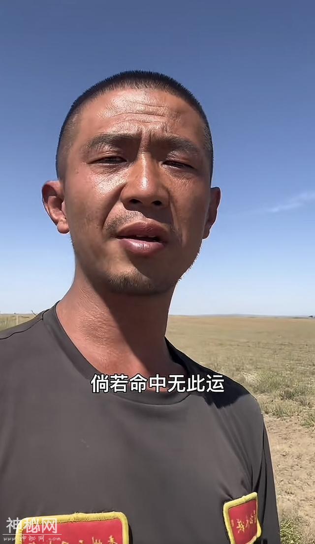 山东青州男子徒步旅行7000公里，花费5万元:15天走完罗布泊无人区-36.jpg