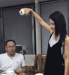每天一笑，50张搞笑动图：夏天夏天，悄悄过去！-15.jpg