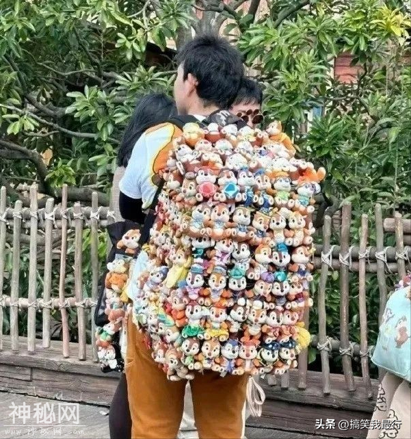 开怀大笑，50张搞笑动图：想了一晚上，也不知道输在哪里！-32.jpg
